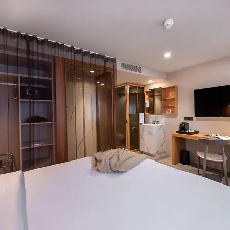 9hotel Paquis Hotel 3*