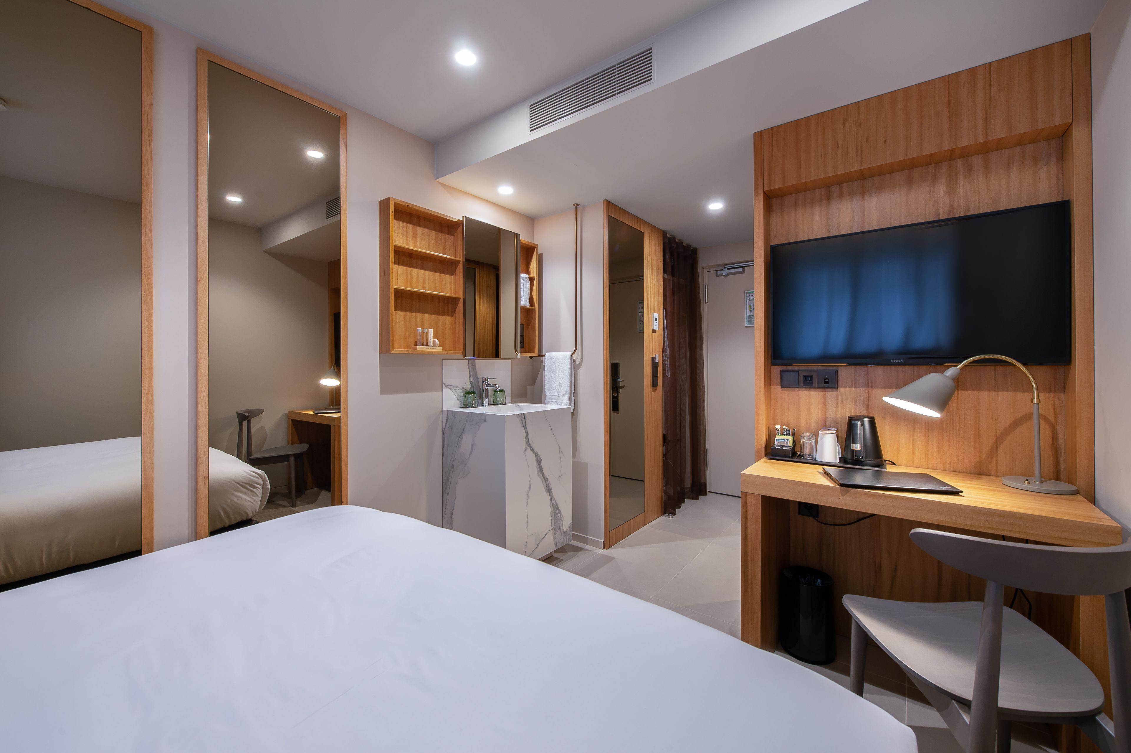Hotel 9hotel Paquis
