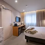 9hotel Paquis Hotel 3*