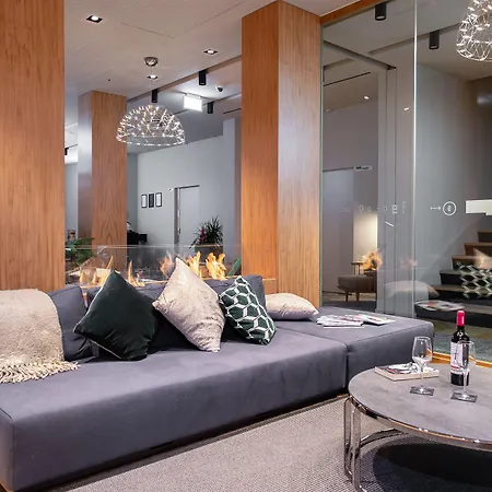 9hotel Paquis Hotel